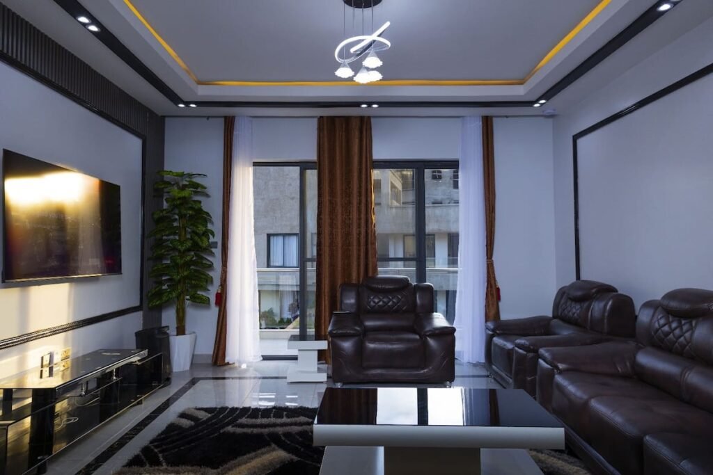 BBB NATION OASIS · 4BR Penthouse & Rooftop · Living room