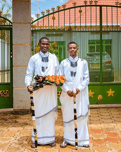 Rwandan outfit in its traditional wedding